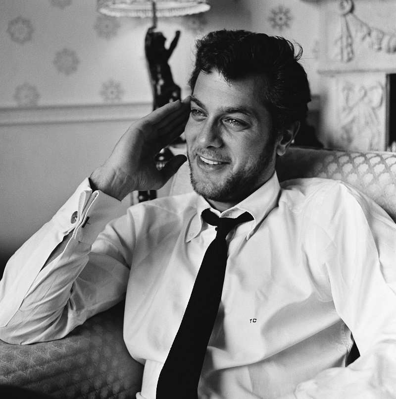 Tony Curtis at the Dorchester Hotel, in London, England, circa 1957 | Source: Getty Images